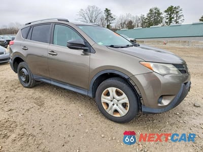 Czwarte zdjęcie samochodu z boku: 2015 TOYOTA RAV4 LE VIN:2T3BFREV3FW244519 - miniatura