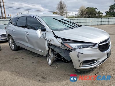Czwarte zdjęcie samochodu z boku: 2019 BUICK ENCLAVE PREMIUM VIN:5GAERCKW8KJ293952 - miniatura