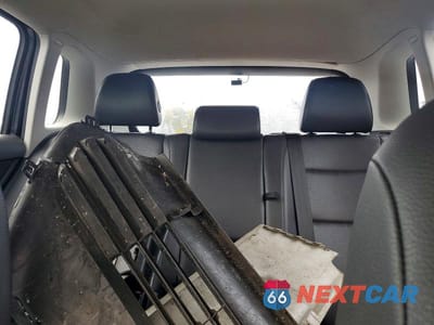 Zdjęcie 10 z 12 samochodu: 2017 VOLKSWAGEN TIGUAN S VIN:WVGBV7AX3HK040437 - miniatura