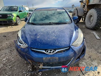 Piąte zdjęcie samochodu w środku: 2016 HYUNDAI ELANTRA SE VIN:5NPDH4AE2GH761914 - miniatura