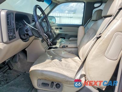 Zdjęcie 7 z 12 samochodu: 2001 GMC YUKON VIN:1GKEC13T21J252292 - miniatura