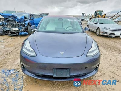 Piąte zdjęcie samochodu w środku: 2018 TESLA MODEL 3 VIN:5YJ3E1EB2JF188263 - miniatura
