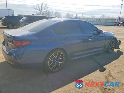 Trzecie zdjęcie samochodu z tyłu: 2022 BMW M550XI VIN:WBA13BK0XNCJ16197 - miniatura