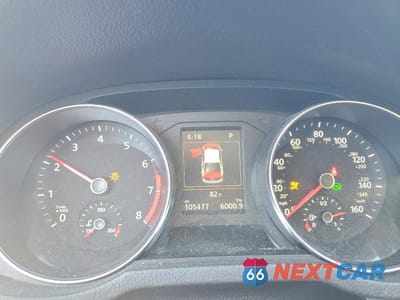 Zdjęcie 9 z 12 samochodu: 2019 VOLKSWAGEN PASSAT WOLFSBURG VIN:1VWLA7A34KC010069 - miniatura