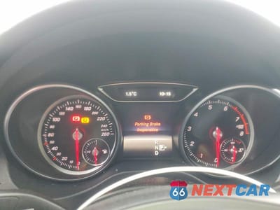 Zdjęcie 9 z 11 samochodu: 2018 MERCEDES-BENZ CLA250 4MATIC 4DR CO VIN:WDDSJ4GB1JN564562 - miniatura