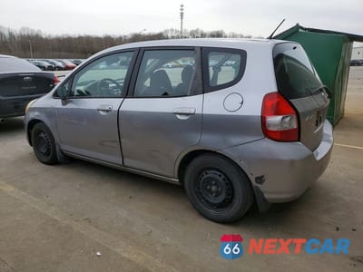 Drugie zdjęcie samochodu z przodu: 2008 HONDA FIT VIN:JHMGD37428S068862 - miniatura