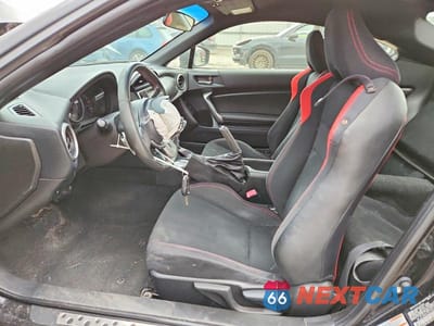 Zdjęcie 7 z 12 samochodu: 2013 SCION FR-S BASE VIN:JF1ZNAA1XD2706589 - miniatura