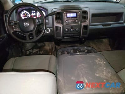 Zdjęcie 8 z 12 samochodu: 2014 RAM 3500 ST VIN:3C63R3GT7EG242797 - miniatura