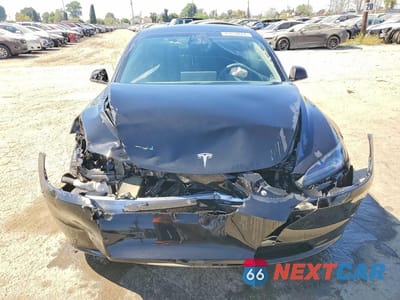 Piąte zdjęcie samochodu w środku: 2025 TESLA MODEL 3 VIN:5YJ3E1EA1SF046835 - miniatura
