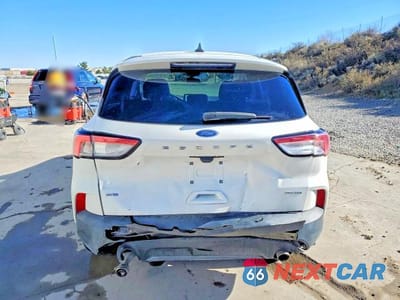 Zdjęcie 6 z 13 samochodu: 2021 FORD ESCAPE SE VIN:1FMCU9G65MUA14390 - miniatura