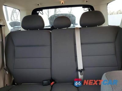 Zdjęcie 10 z 13 samochodu: 2009 FORD ESCAPE XLT VIN:1FMCU037X9KD01057 - miniatura
