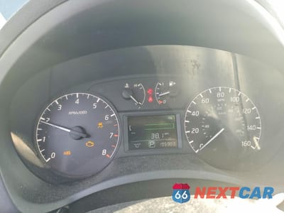 Zdjęcie 9 z 12 samochodu: 2017 NISSAN SENTRA S VIN:3N1AB7AP4HY251711 - miniatura