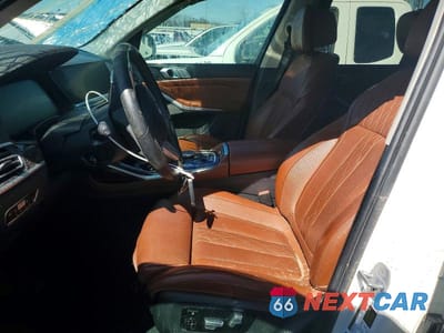 Zdjęcie 7 z 14 samochodu: 2020 BMW X7 XDRIVE40I VIN:5UXCW2C03L9B20329 - miniatura