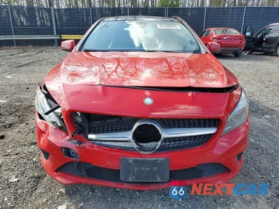 Piąte zdjęcie samochodu w środku: 2016 MERCEDES-BENZ CLA 250 VIN:WDDSJ4EB3GN316843 - miniatura