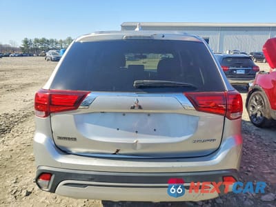 Zdjęcie 6 z 12 samochodu: 2019 MITSUBISHI OUTLANDER ES VIN:JA4AD2A39KZ009009 - miniatura