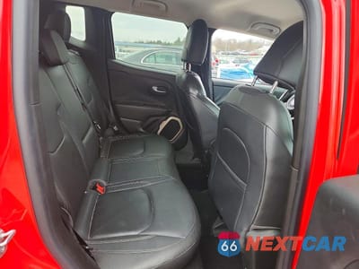 Zdjęcie 10 z 11 samochodu: 2016 JEEP RENEGADE LIMITED VIN:ZACCJBDT4GPC61257 - miniatura