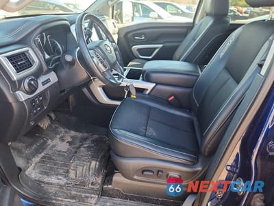 Zdjęcie 7 z 11 samochodu: 2017 NISSAN TITAN XD PRO-4X 4WD 5.0L V8 TDSL VIN:1N6BA1F41HN508432 - miniatura