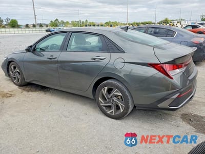 Drugie zdjęcie samochodu z przodu: 2025 HYUNDAI ELANTRA SEL SPORT VIN:KMHLM4DG3SU986146 - miniatura