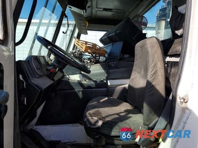 Piąte zdjęcie samochodu w środku: 2010 MACK LEU613 REFUSE TRUCK VIN:1M2AU02C4AM003408 - miniatura
