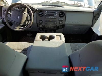 Zdjęcie 8 z 12 samochodu: 2016 FORD F250 SUPER DUTY VIN:1FT7X2B62GEB03263 - miniatura