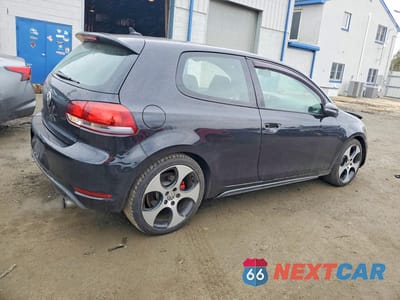Trzecie zdjęcie samochodu z tyłu: 2013 VOLKSWAGEN GTI VIN:WVWED7AJ3DW125197 - miniatura