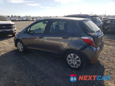 Drugie zdjęcie samochodu z przodu: 2014 TOYOTA YARIS 5-DOOR LE VIN:JTDKTUD35ED575254 - miniatura
