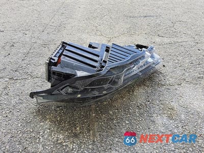 Zdjęcie 12 z 12 samochodu: 2025 FORD MUSTANG VIN:1FAGP8UH6S5120647 - miniatura