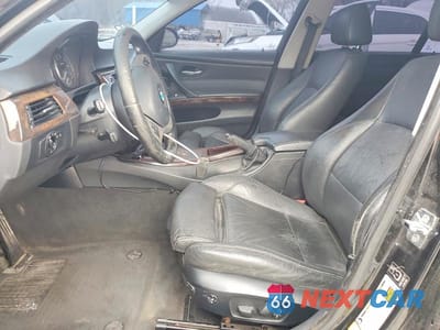 Zdjęcie 7 z 11 samochodu: 2006 BMW 330 I VIN:WBAVB33516KS37406 - miniatura