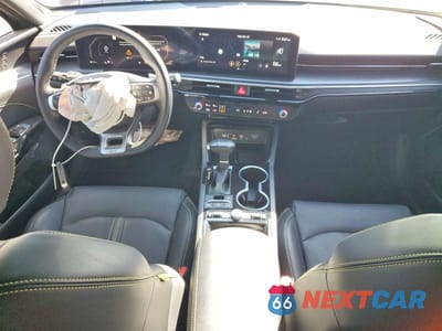 Zdjęcie 8 z 12 samochodu: 2026 KIA K5 GT VIN:KNAG44J83T5401514 - miniatura