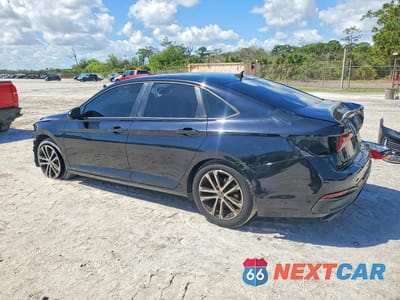 Drugie zdjęcie samochodu z przodu: 2022 VOLKSWAGEN JETTA SPORT VIN:3VWBM7BU9NM011795 - miniatura