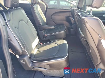 Zdjęcie 11 z 13 samochodu: 2026 CHRYSLER PACIFICA LIMITED VIN:2C4RC1GG7TR202366 - miniatura