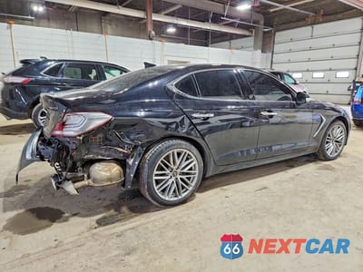 Trzecie zdjęcie samochodu z tyłu: 2020 GENESIS G70 2.0T VIN:KMTG34LAXLU056821 - miniatura