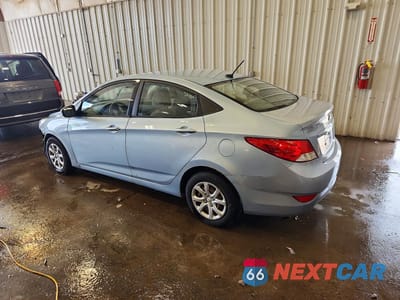 Drugie zdjęcie samochodu z przodu: 2014 HYUNDAI ACCENT GLS VIN:KMHCT4AE7EU686362 - miniatura