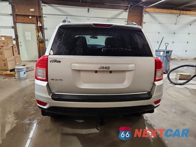 Zdjęcie 6 z 12 samochodu: 2011 JEEP COMPASS SPORT VIN:1J4NF1FB5BD244736 - miniatura