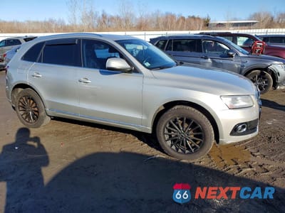 Czwarte zdjęcie samochodu z boku: 2014 AUDI Q5 PREMIUM PLUS VIN:WA1LFAFP2EA076417 - miniatura