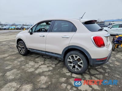 Drugie zdjęcie samochodu z przodu: 2016 FIAT 500X VIN:ZFBCFYCT3GP370668 - miniatura