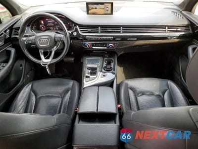 Zdjęcie 8 z 11 samochodu: 2019 AUDI Q7 PRESTIGE VIN:WA1VAAF70KD007467 - miniatura