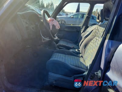 Zdjęcie 7 z 14 samochodu: 1997 TOYOTA RAV4 VIN:JT3HP10V5V7032199 - miniatura