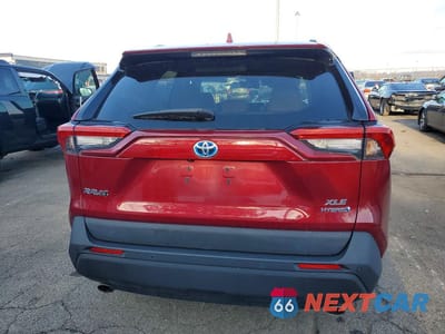 Zdjęcie 6 z 12 samochodu: 2021 TOYOTA RAV4 HYBRID XLE PREMIUM VIN:4T3B6RFV6MU008376 - miniatura