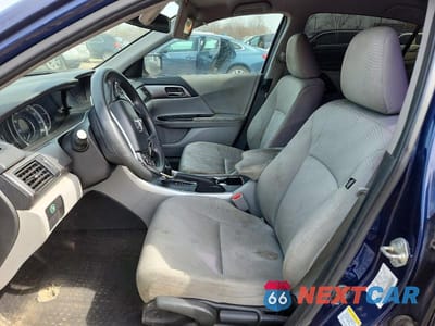 Zdjęcie 7 z 12 samochodu: 2015 HONDA ACCORD LX VIN:1HGCR2F32FA090904 - miniatura