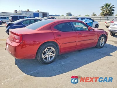 Trzecie zdjęcie samochodu z tyłu: 2006 DODGE CHARGER R VIN:2B3LA53H36H449932 - miniatura