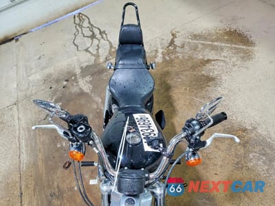 Piąte zdjęcie samochodu w środku: 2017 HARLEY-DAVIDSON XL883 SUPERLOW VIN:1HD4CR21XHC431747 - miniatura