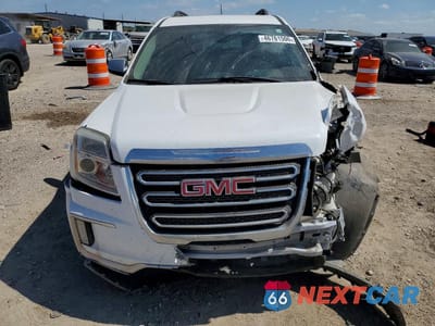 Piąte zdjęcie samochodu w środku: 2016 GMC TERRAIN SLT VIN:2GKALPEK1G6316804 - miniatura