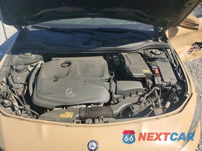 Zdjęcie 11 z 12 samochodu: 2016 MERCEDES-BENZ CLA 250 VIN:WDDSJ4EBXGN369359 - miniatura