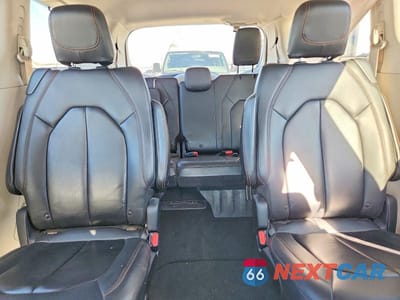 Zdjęcie 10 z 13 samochodu: 2017 CHRYSLER PACIFICA TOURING L VIN:2C4RC1BG2HR543804 - miniatura