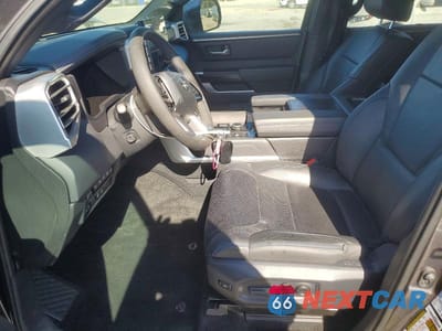 Zdjęcie 7 z 13 samochodu: 2023 TOYOTA SEQUOIA PLATINUM VIN:7SVAAABA9PX015102 - miniatura