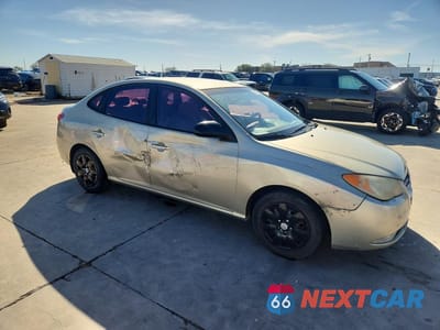 Czwarte zdjęcie samochodu z boku: 2007 HYUNDAI ELANTRA GLS VIN:KMHDU46D97U210523 - miniatura
