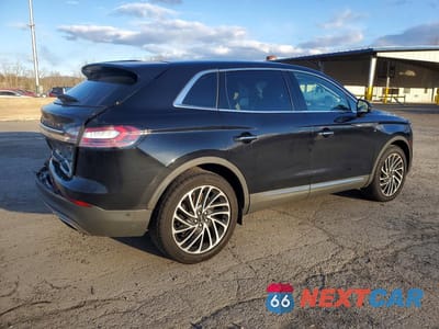 Trzecie zdjęcie samochodu z tyłu: 2020 LINCOLN NAUTILUS RESERVE VIN:2LMPJ8KP7LBL05826 - miniatura