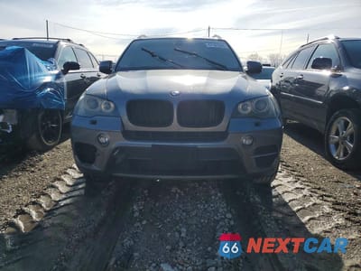 Piąte zdjęcie samochodu w środku: 2011 BMW X5 XDRIVE35I VIN:5UXZV4C58BL410519 - miniatura