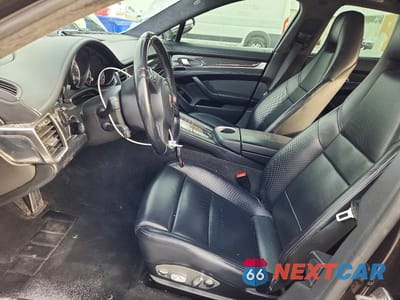 Zdjęcie 7 z 13 samochodu: 2012 PORSCHE PANAMERA TURBO VIN:WP0AC2A7XCL091204 - miniatura